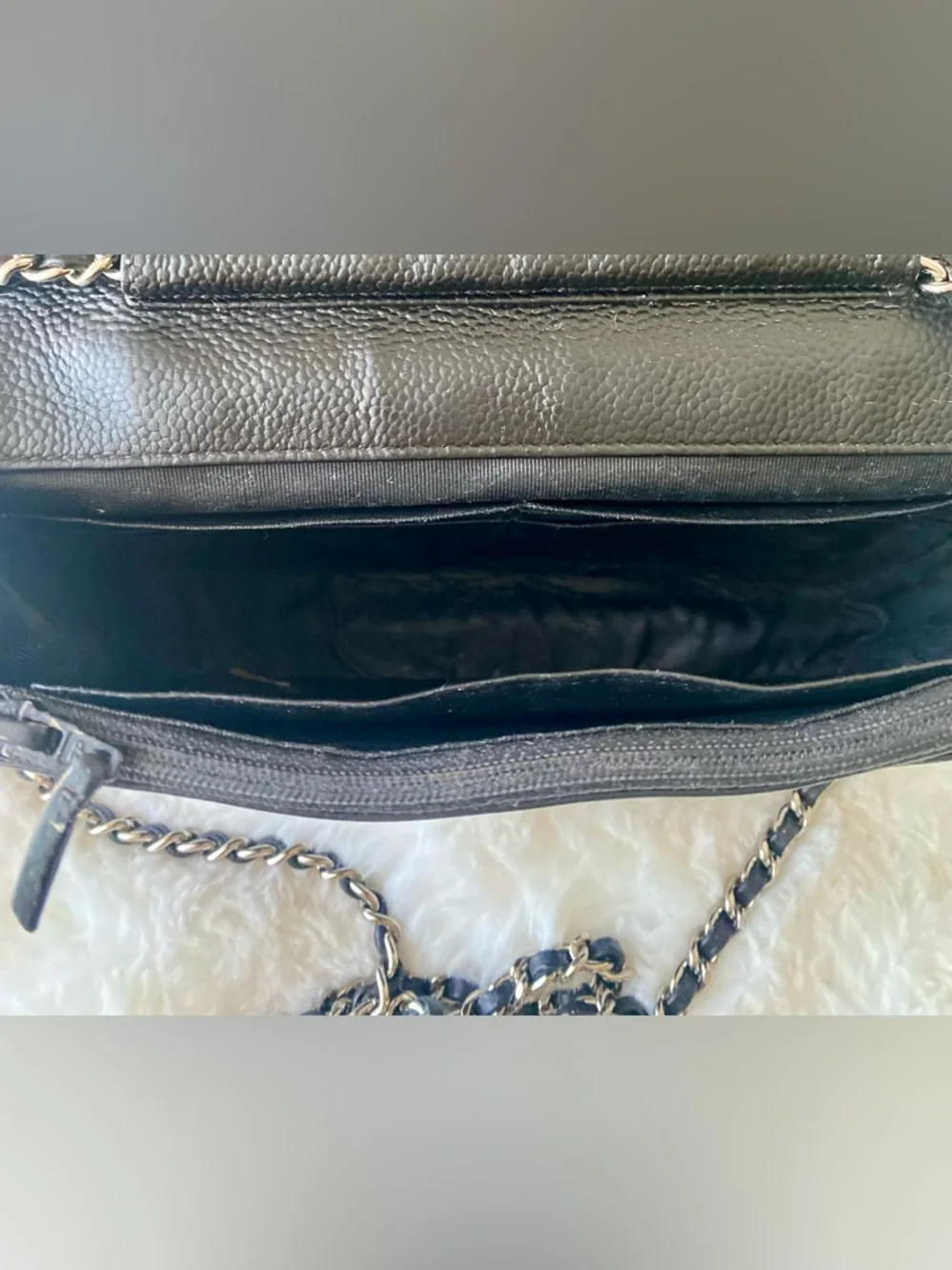 ❤️ CHANEL Caviar Timeless CC Wallet on a Chain